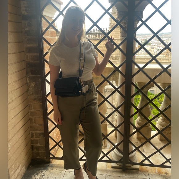 H&M drawstring olive pants - Picture 4 of 4